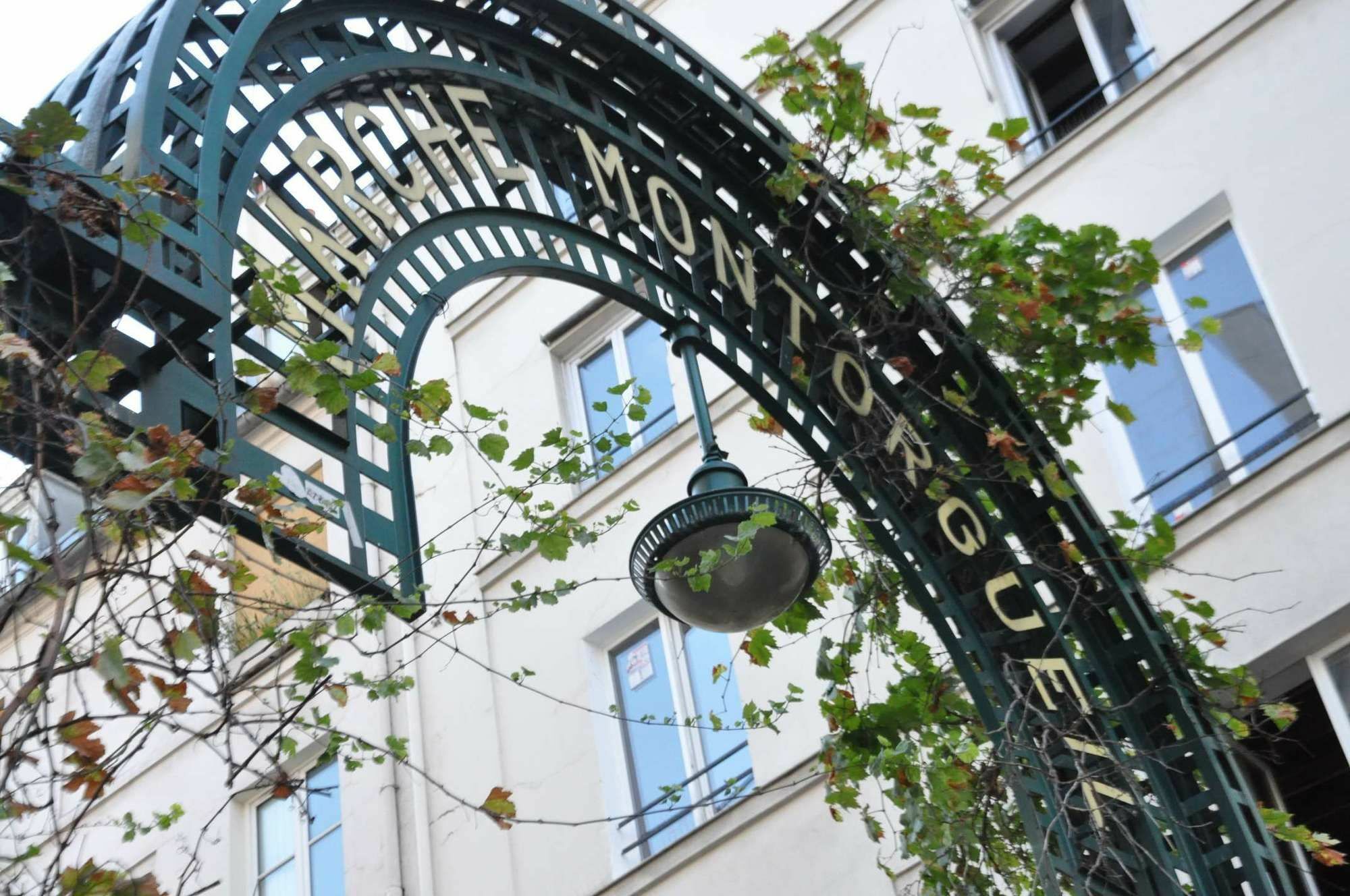 Appartement 13 Luxury Flat Eiffel Design 2 Parijs